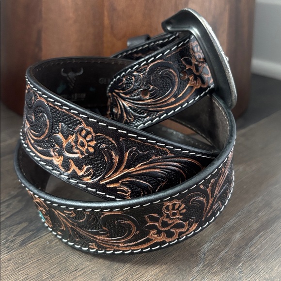 American Bison Genuine Leather,tooled floral,turquoise accents,silvertone buckle - Picture 3 of 12